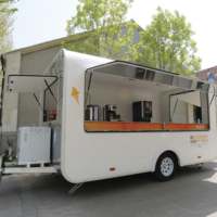 Nouvelle Arrivée 2024 Camion de Restauration Mobile en Fibre de Verre pour Boissons et Crèmes Glacées 4300x2200x2244mm Personnalisable