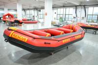 Vente en gros de bateaux pneumatiques gonflables de 2 à 5 mètres, fournisseur de bateaux de rafting, logo personnalisé, certification CE, fabrication OEM, bateaux pontons