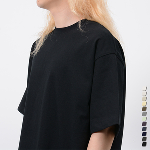 T-shirt Homme Luxe en Coton 100% de Haute Qualité, Grammage Lourd, Uni, Coupe Oversize, Personnalisable par Impression et Broderie - Product Image 2