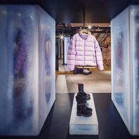 Stand d'exposition modulaire tendance MEGA pour événements de mode modernes et boutiques éphémères
