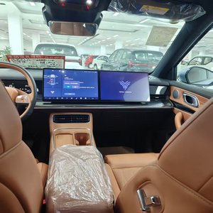 El Vehículo Híbrido Nezha L 2024 Tiene una Autonomía de 310 km, Vehículo Híbrido Nuevo con una Autonomía de 350 km y una Autonomía Combinada de 135 km - Product Image 2