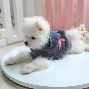 Lindo Otoño Invierno prendas de vestir exteriores estrellas Jacquard chaqueta abrigo directo de fábrica de lujo perros tela mascota suéter ropa sudaderas con capucha para mascotas - Product Image 4