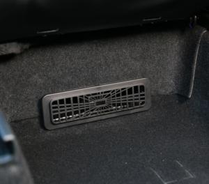 Housse de protection de la bouche d'aération Juniper Y Highland Model3 Sous le siège Housse anti-poussière pour Tesla Model Y Accessoires - Product Image 1