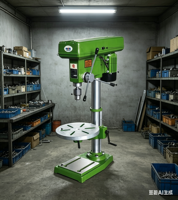 Machine de forage verticale WDDM ZQ4116, type colonne, entraînement par engrenages, bras flexible, certification CE, vente directe usine, promotion exceptionnelle