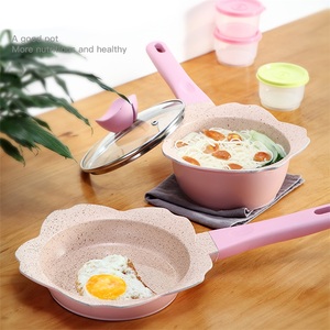 Die Cast Hồng Hoa Nhỏ Hình Dạng Bé Egg Frying Pan Sữa Pan <span class=keywords><strong>Cookware</strong></span> <span class=keywords><strong>Set</strong></span> - Product Image 1