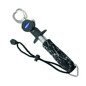 Fish Clamp Grippers Full Functioning Fish Lip Grip Tool