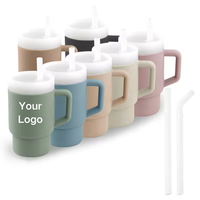 Tasse Biberon Personnalisée en Silicone pour Bébé, Adorable Gobelet Miniature Réutilisable avec Poignée, Cadeau pour Enfants