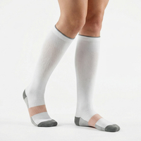 Chaussettes de compression athlétiques unisexes personnalisées, hauteur genou, pour le football, en nylon, pour hommes et garçons, course à pied, compression 15-20 mmHg