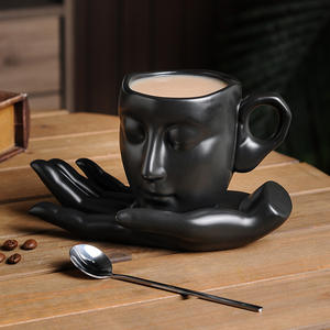 Design européen rétro créatif Sculpture Couple tasse tasse à café soucoupe coffret cadeau pour la Saint-Valentin remise des diplômes de la fête des mères - Product Image 3