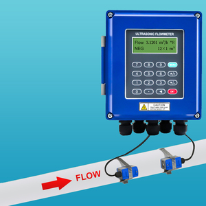 Pinza portátil en medidor de flujo ultrasónico con tubo Rs485 Medidor de flujo ultrasónico Madule de diámetro integrado para agua, leche y líquido - Product Image 1