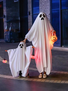Costumes de personnages <span class=keywords><strong>d</strong></span>'Halloween masculins et féminins Cape de <span class=keywords><strong>vampire</strong></span> à capuche pointue pour les occasions de Noël - Product Image 2
