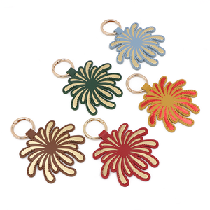 Llavero de Fuegos Artificiales, Elegante y Duradero, de Cuero PU, con un Diseño Único - Product Image 1