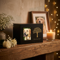 Ataúd y urna de madera para cenizas de mascotas con marco de fotos y diseño de árbol de la vida para perros y gatos