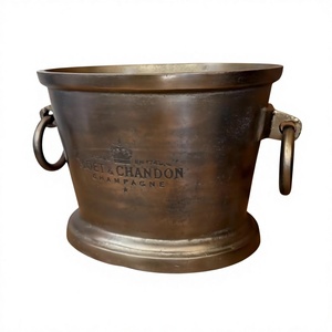 Seau à glace en métal finition antique, design vintage rond, durable, pour bar et fêtes, personnalisable, seau à champagne et à vin, fait main - Product Image 1