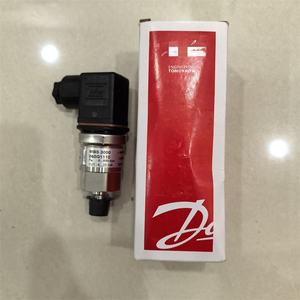 Manomètre Dan Foss MBS 060G5915, 0-10 bar 0-145 psi, 4-20 mA 2 fils, G1/4 DIN 3852-E 43650A Prise Pg9 IP65 - Product Image 6