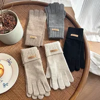 Gants tricotés d'hiver de haute qualité pour femmes, à doigts manquants, pour usage quotidien en extérieur, compatibles écran tactile, coupe-vent et chauds, vente en gros