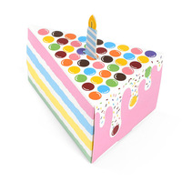 Boîte cadeau triangulaire luxueuse en forme de gâteau, estampillée, pour fête d'anniversaire, support créatif pour bonbons et bougies de table, fabriquée en carton recyclé, mignonne