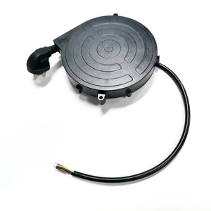 Adaptador de Corriente de 12V con Enchufe Chino, Cable de Extensión de 16AWG, Carrete de Cable Retráctil de 2.5m - Product Image 4