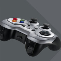 Logitech F710 Dual Vibration Wireless Gamepad 2,4 GHz USB NanoReceiver 4 Switch D-Pad Controller