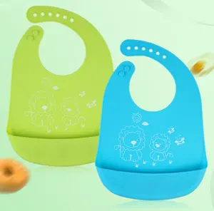फूड कैचर बेबी सिलिकॉन बिब्स के साथ BPA मुक्त वॉटरप्रूफ सिलिकॉन बेबी बिब
