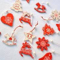 Décorations de Noël nordiques en bois : flocons de neige, rennes, étoiles à suspendre pour vitrine – Vente en gros