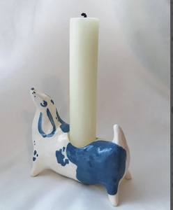 Candelero pequeño de cerámica hecho a mano para perro salchicha - Product Image 5