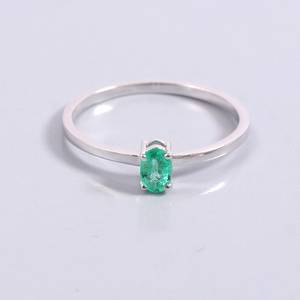 แหวน925ทำด้วยมือของผู้หญิงแหวนเงินสเตอร์ลิงมรกตธรรมชาติรูปไข่สำหรับงานแต่งงานของขวัญพิเศษสำหรับปาร์ตี้ได้รับการรับรอง IGI - Product Image 1