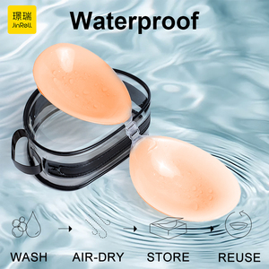 Speciale Reggiseno Adesivo Invisibile Push-Up a V Profonda per Donne, Senza Ferretto, Riutilizzabile, Autoadesivo e Senza Spalline - Product Image 4