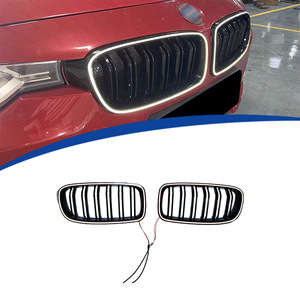 กระจังหน้ารถยนต์ BMW แบบมีไฟ LED พร้อมคลิปสำหรับ BMW ซีรีส์ 3 F30 ปี 2013-2018 - Product Image 1