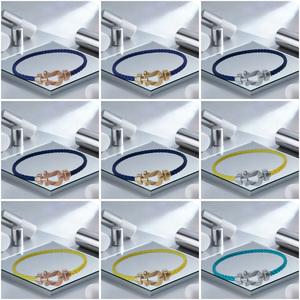 Exquisita Pulsera de Plata de Ley Chapada en Oro con Cierres de Zirconio en Forma de Rombo para Parejas Unisex - Product Image 5