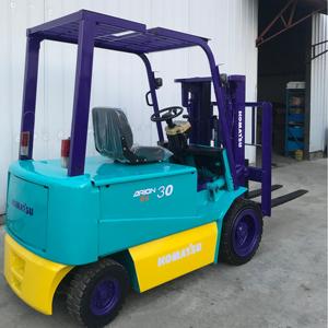 High Efficiency Komatsu 3 Ton Used Electric Forklift Truck Three-door <b>Frame</b> 1220x125x50 Fork Dimensions Safety Lights Portable - Product Image 4
