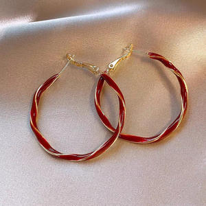 E4744 Orecchini a Cerchio in Oro Massiccio 18K per Donna, Classici Rossi per Uso Quotidiano, Gioielli Raffinati - Product Image 4