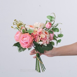 Bouquet de roses artificielles CallaFloral rose champagne, fait main, décoration de mariage, fleurs d'hortensia pour arrangement nuptial - Product Image 2