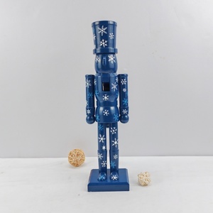 Figurine décorative en bois de 14 pouces, finition bleue brillante, avec flocons de neige, <span class=keywords><strong>casse</strong></span>-<span class=keywords><strong>noisette</strong></span> pour la décoration, vente en gros - Product Image 3