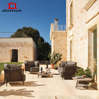 Ensemble de canapés en rotin brun et blanc de luxe italien, durable, multi-usages, pour l'extérieur, l'appartement, l'hôtel, le restaurant, chaises basses contemporaines