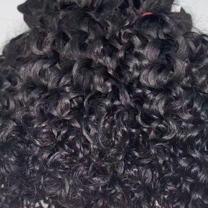 Fornitore di <span class=keywords><strong>Capelli</strong></span> Indiani Grezzi, Estensioni di <span class=keywords><strong>Capelli</strong></span> Naturali Molto Morbidi e Setosi di Lunga Durata, <span class=keywords><strong>Capelli</strong></span> Vergini di Alta Qualità all'Ingrosso - Product Image 1