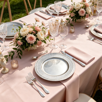 Assiettes de présentation de luxe réutilisables en plastique PP de style américain, gaufrées, non toxiques et durables, pour événements et mariages