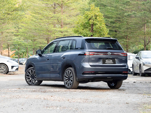 รถยนต์พลังงานใหม่ AION รุ่น Range Extender SUV ปี 2026 ระยะทางวิ่งแบบ CLTC 210 กม. กำลังไฟ 180 กิโลวัตต์ ขนาดกะทัดรัด 5 ที่นั่ง - Product Image 4