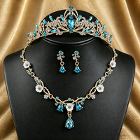 Set Perhiasan Pengantin Kristal Berlapis Emas Kustom OEM Tiara Bunga Barok Kalung Anting 3Pcs Produsen Perhiasan Pernikahan