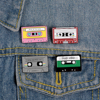 Creative Music Symbol Instrument Enamel Pins Piano CD Graphophone Rock Guitar Headset Alloy Brooch Badge Sweet Jewelry Gift