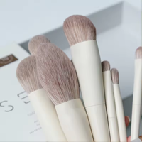 Personnalisé 10 blanc doux en gros Premium maquillage pinceau ensemble poudre fond de teint surbrillance sourcils ombre à paupières pinceaux