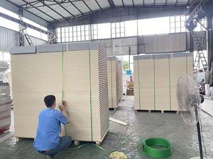 <span class=keywords><strong>WPC</strong></span> cửa dây chuyền sản xuất/PVC gỗ và nhựa composite Panel cửa sản xuất máy làm/<span class=keywords><strong>WPC</strong></span> hồ sơ đùn - Product Image 4