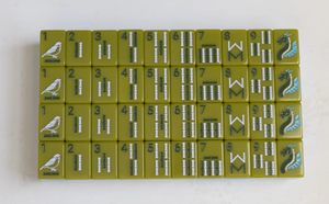 Mahjong américain de luxe premium en acrylique vert olive monocouche de 1-7/16 pouces, 160 pièces, durable, pliable, avec pieds repliables - Product Image 2