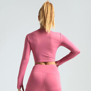 T-shirt de fitness léger et respirant à manches longues pour femme, vêtements de sport amples pour le yoga en plein air et les occasions décontractées - Product Image 6