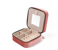 Boîte de rangement de voyage rectangulaire portable en velours, design personnalisé, doublure en daim, miroir élégant, pour bijoux Macaron - Vente en gros