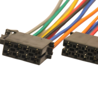 Faisceau de câbles pour connecteur électrique automobile 8 broches, disponible comme câble adaptateur personnalisé.