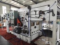 Découpe de lit plat CNC de précision avec enlèvement automatique des déchets ondulé