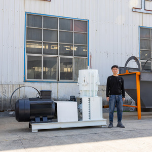 Granulateur d'engrais organique à double rouleau commercial Lerford avec moteur, haute productivité 400 kg/h 380V - Product Image 4
