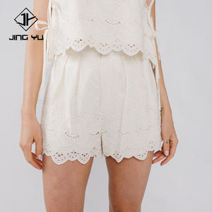 Custom-made fashionable retro <b>white</b> high-waisted pleated lace <b>shorts</b> high-quality 100% cotton <b>shorts</b> - Product Image 1