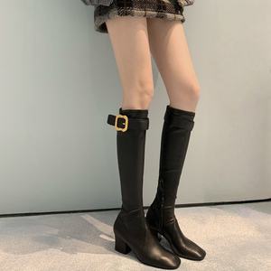 Botas de cuero genuino para mujer, estilo otoño-invierno, con cremallera, punta cuadrada, hasta la rodilla, diseño de lujo, personalizadas. - Product Image 1